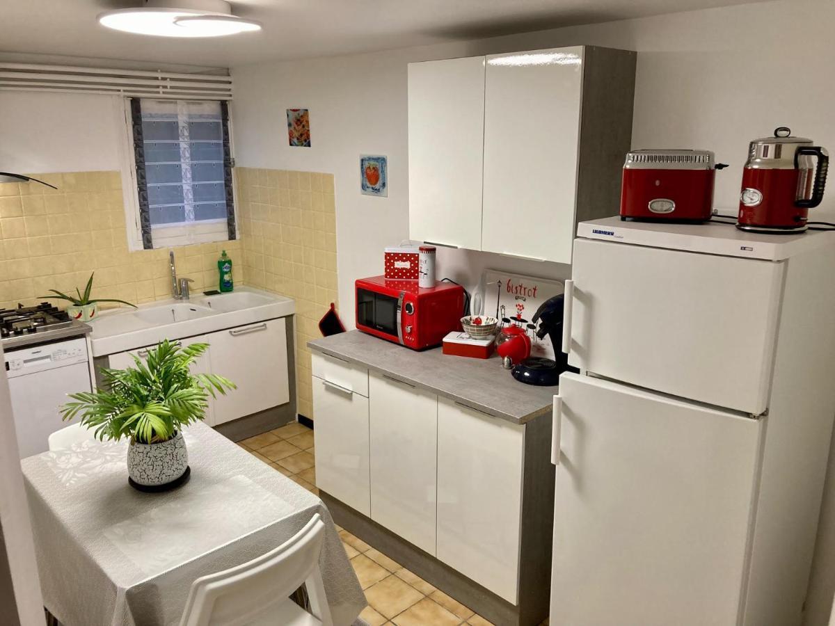 Appartement T2 Independant Dans Maison Individuelle Bidos Exteriér fotografie